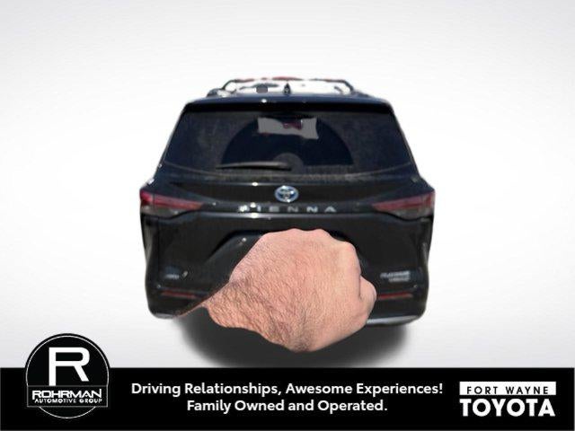 2022 Toyota Sienna Platinum 7 Passenger