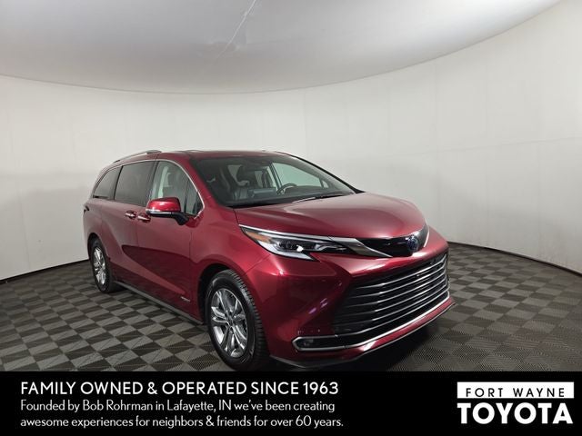 2021 Toyota Sienna Platinum 7 Passenger