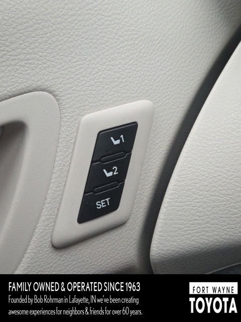 2021 Toyota Sienna Platinum 7 Passenger