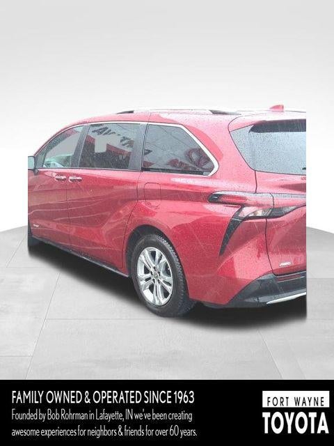 2021 Toyota Sienna Platinum 7 Passenger