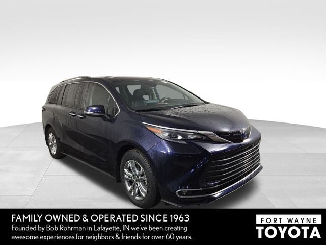 2024 Toyota Sienna Platinum 7 Passenger