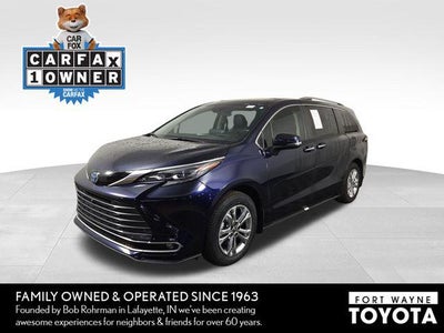 2024 Toyota Sienna Platinum 7 Passenger