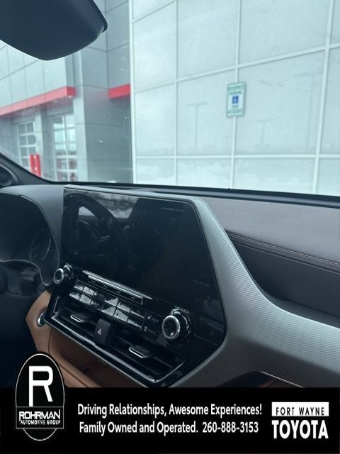 2020 Toyota Highlander Platinum