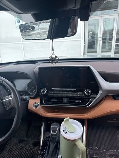 2020 Toyota Highlander Platinum