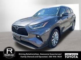 2022 Toyota Highlander Platinum