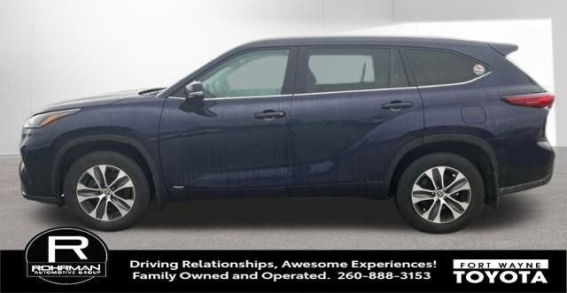 2022 Toyota Highlander Hybrid XLE