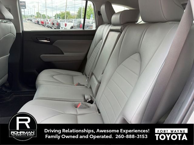 2022 Toyota Highlander XLE