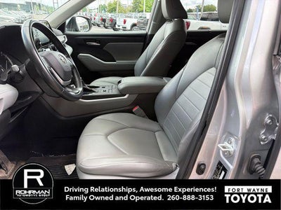 2022 Toyota Highlander XLE