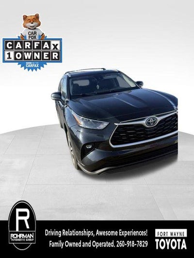 2022 Toyota Highlander Hybrid XLE