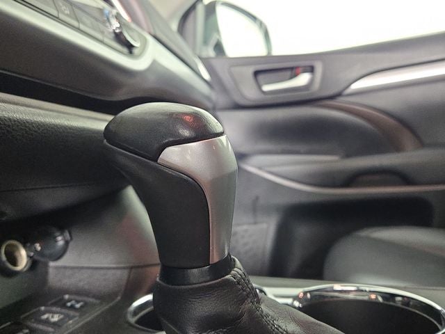 2015 Toyota Highlander XLE V6