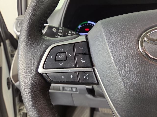 2021 Toyota Sienna XLE 8 Passenger