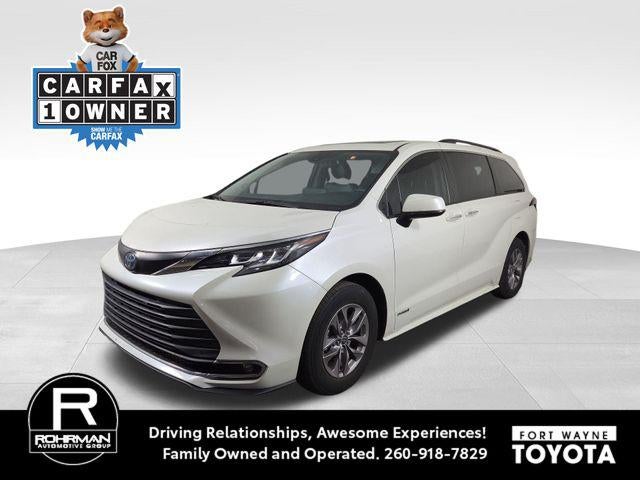 2021 Toyota Sienna XLE 8 Passenger