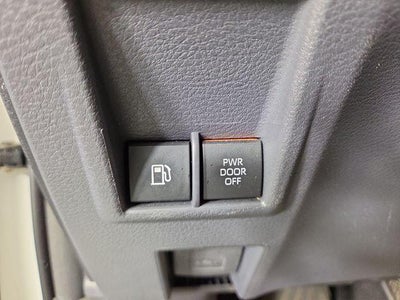 2021 Toyota Sienna XLE 8 Passenger