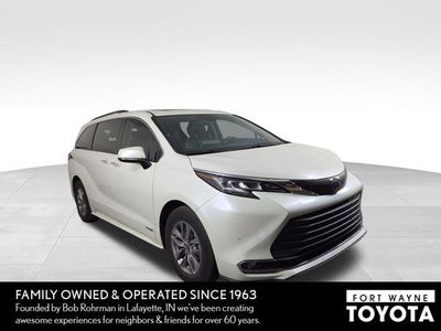 2021 Toyota Sienna XLE 8 Passenger