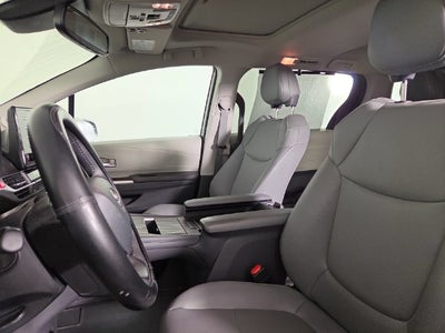 2024 Toyota Sienna XLE 7 Passenger