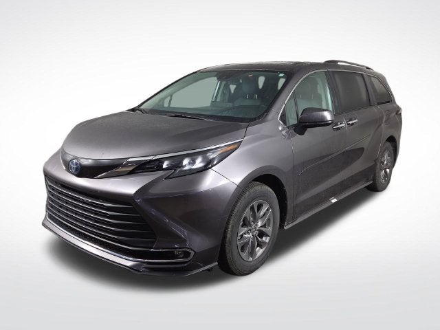 2024 Toyota Sienna XLE 7 Passenger
