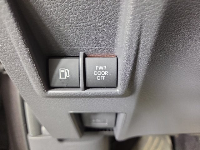 2024 Toyota Sienna XLE 7 Passenger