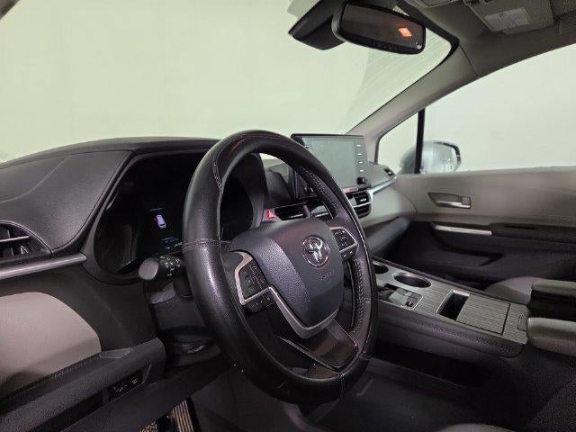 2024 Toyota Sienna XLE 7 Passenger