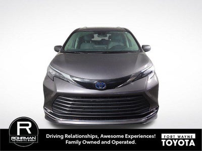 2024 Toyota Sienna XLE 7 Passenger