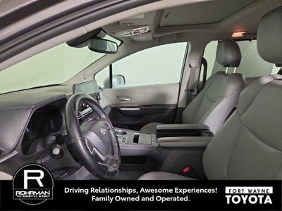 2024 Toyota Sienna XLE 7 Passenger