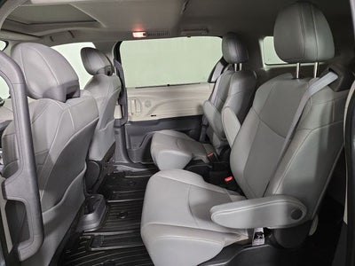 2022 Toyota Sienna XLE 7 Passenger