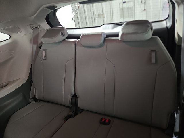 2022 Toyota Sienna XLE 7 Passenger