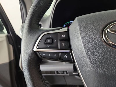 2022 Toyota Sienna XLE 7 Passenger