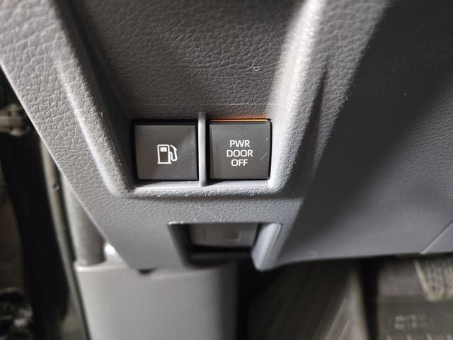 2022 Toyota Sienna XLE 7 Passenger