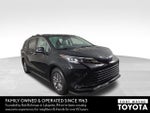 2022 Toyota Sienna XLE 7 Passenger