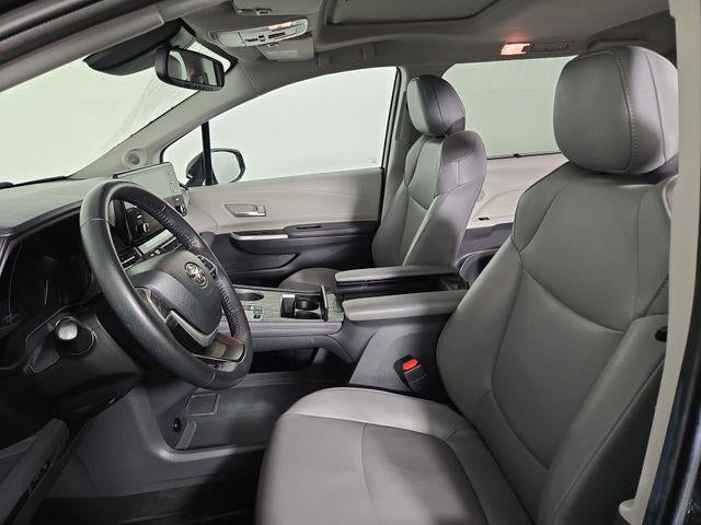 2022 Toyota Sienna XLE 7 Passenger