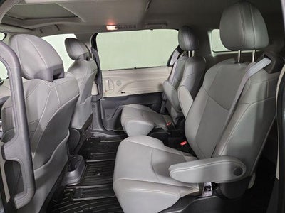 2022 Toyota Sienna XLE 7 Passenger