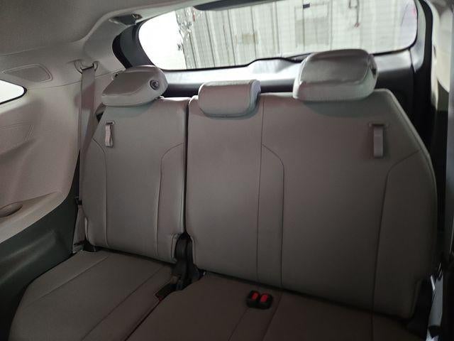 2022 Toyota Sienna XLE 7 Passenger