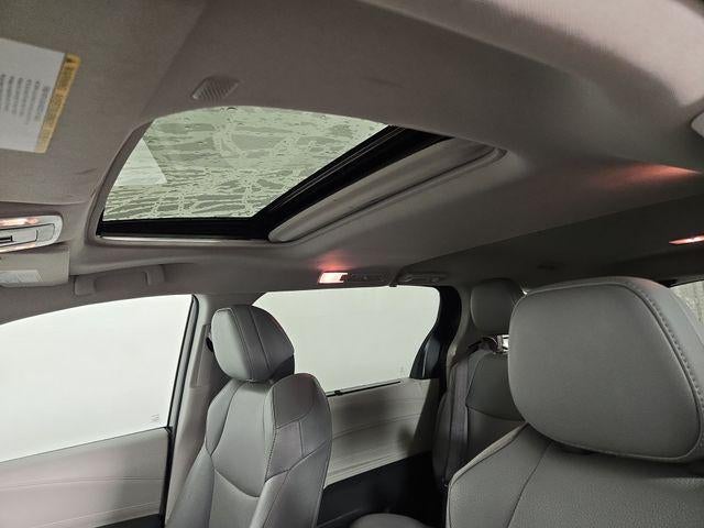 2022 Toyota Sienna XLE 7 Passenger