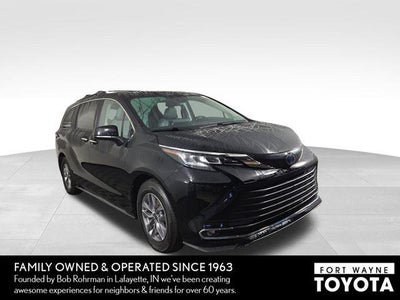 2022 Toyota Sienna XLE 7 Passenger