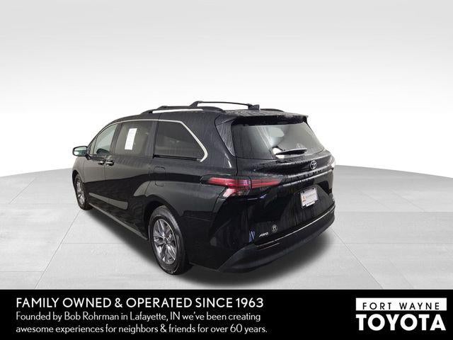 2022 Toyota Sienna XLE 7 Passenger