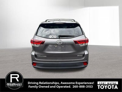 2019 Toyota Highlander SE