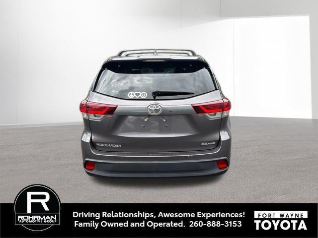 2019 Toyota Highlander SE