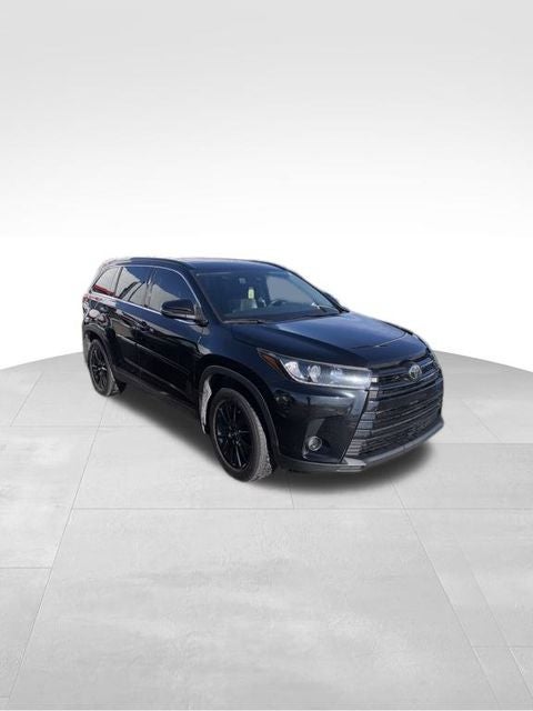 2019 Toyota Highlander SE