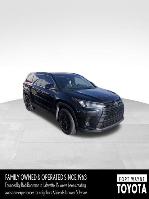 2019 Toyota Highlander SE