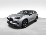 2024 Toyota Highlander Hybrid XLE