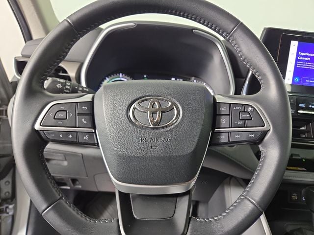 2024 Toyota Highlander Hybrid XLE