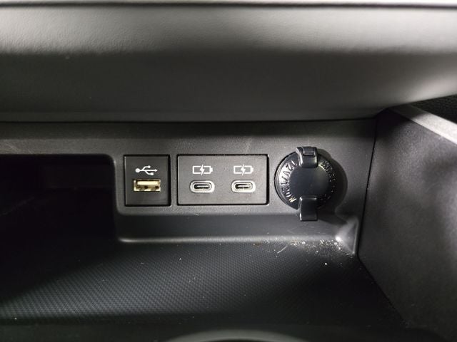 2024 Toyota Highlander Hybrid XLE