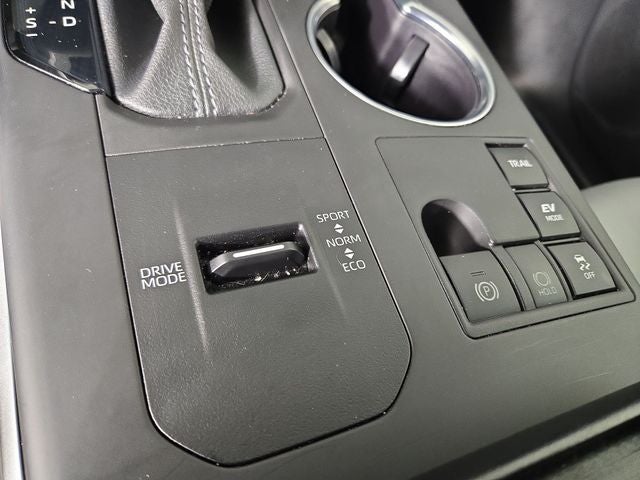 2024 Toyota Highlander Hybrid XLE