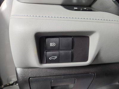 2024 Toyota Highlander Hybrid XLE