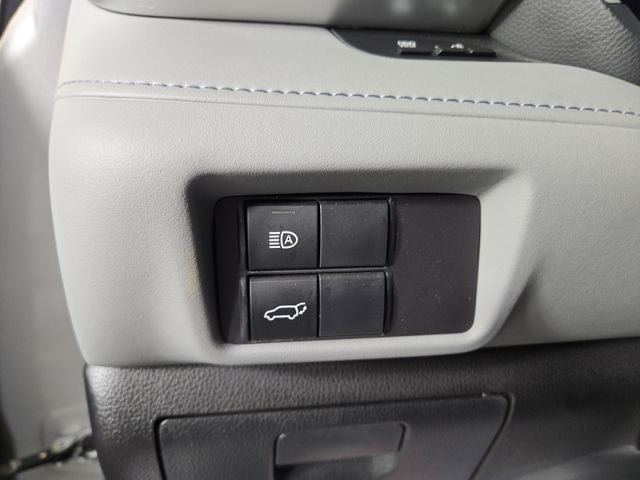2024 Toyota Highlander Hybrid XLE