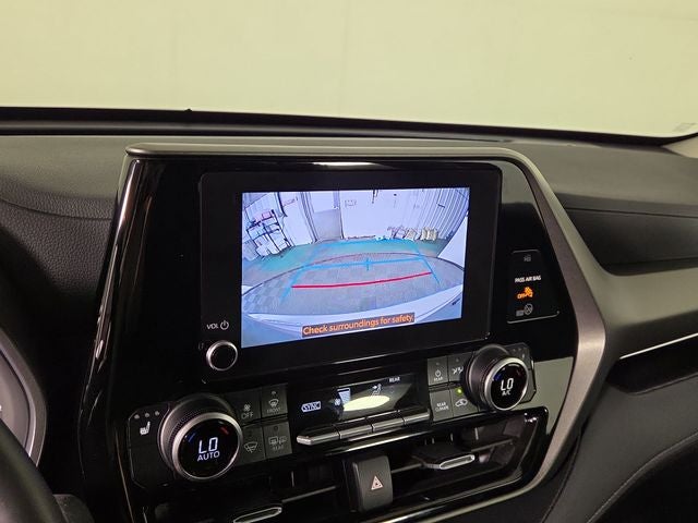 2024 Toyota Highlander Hybrid XLE
