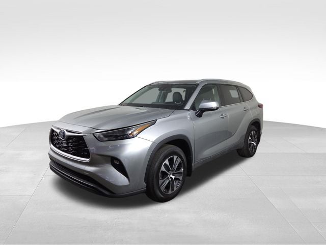 2024 Toyota Highlander Hybrid XLE