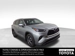2024 Toyota Highlander Hybrid XLE