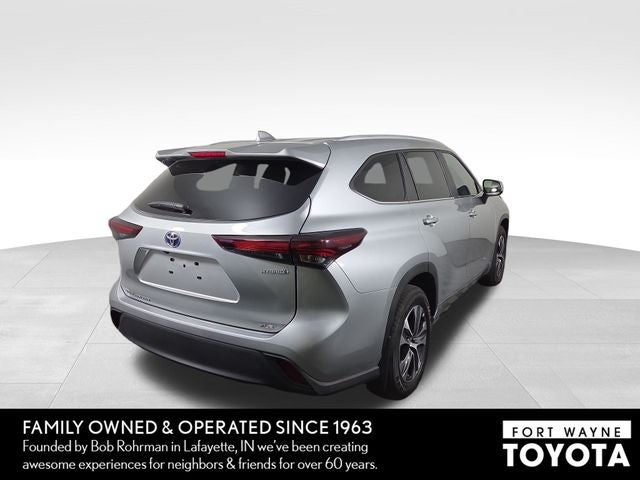 2024 Toyota Highlander Hybrid XLE