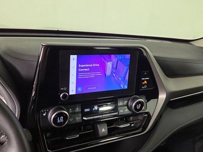 2024 Toyota Highlander Hybrid XLE